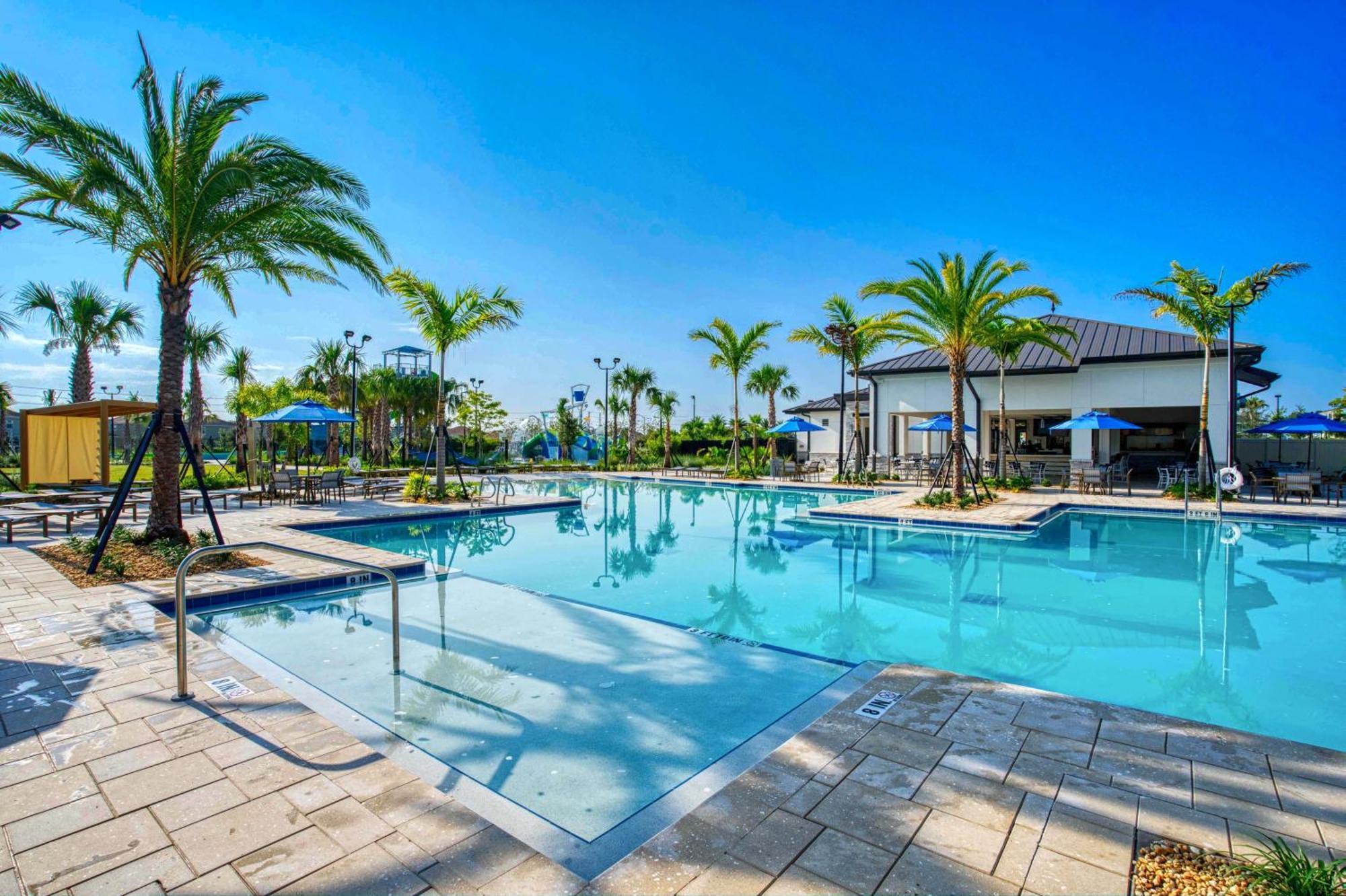 Contemporary Home W Private Pool& Spa Davenport Exteriör bild