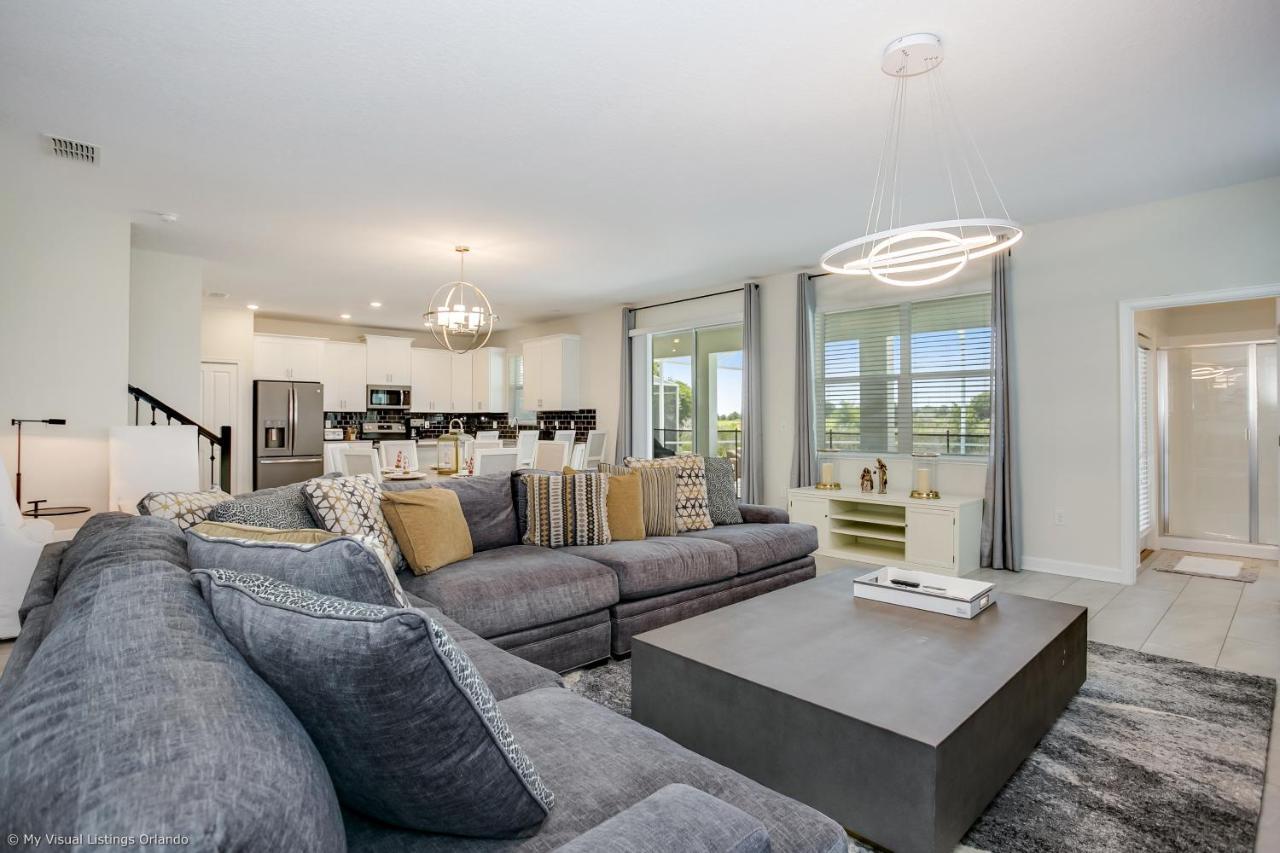 Contemporary Home W Private Pool& Spa Davenport Exteriör bild